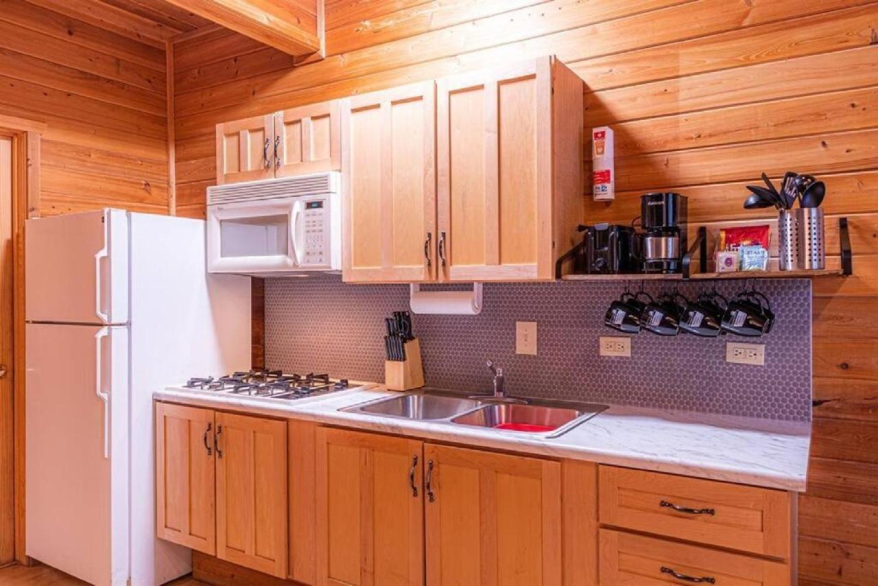 Cabin #3 Rainbow Trout - Pet Friendly- Sleeps 6 - Playground & Game Room Payson Buitenkant foto