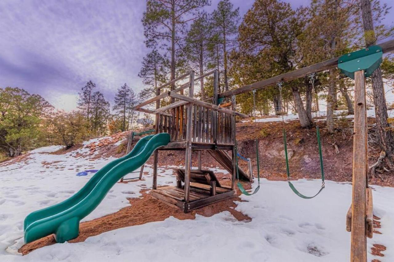 Cabin #3 Rainbow Trout - Pet Friendly- Sleeps 6 - Playground & Game Room Payson Buitenkant foto