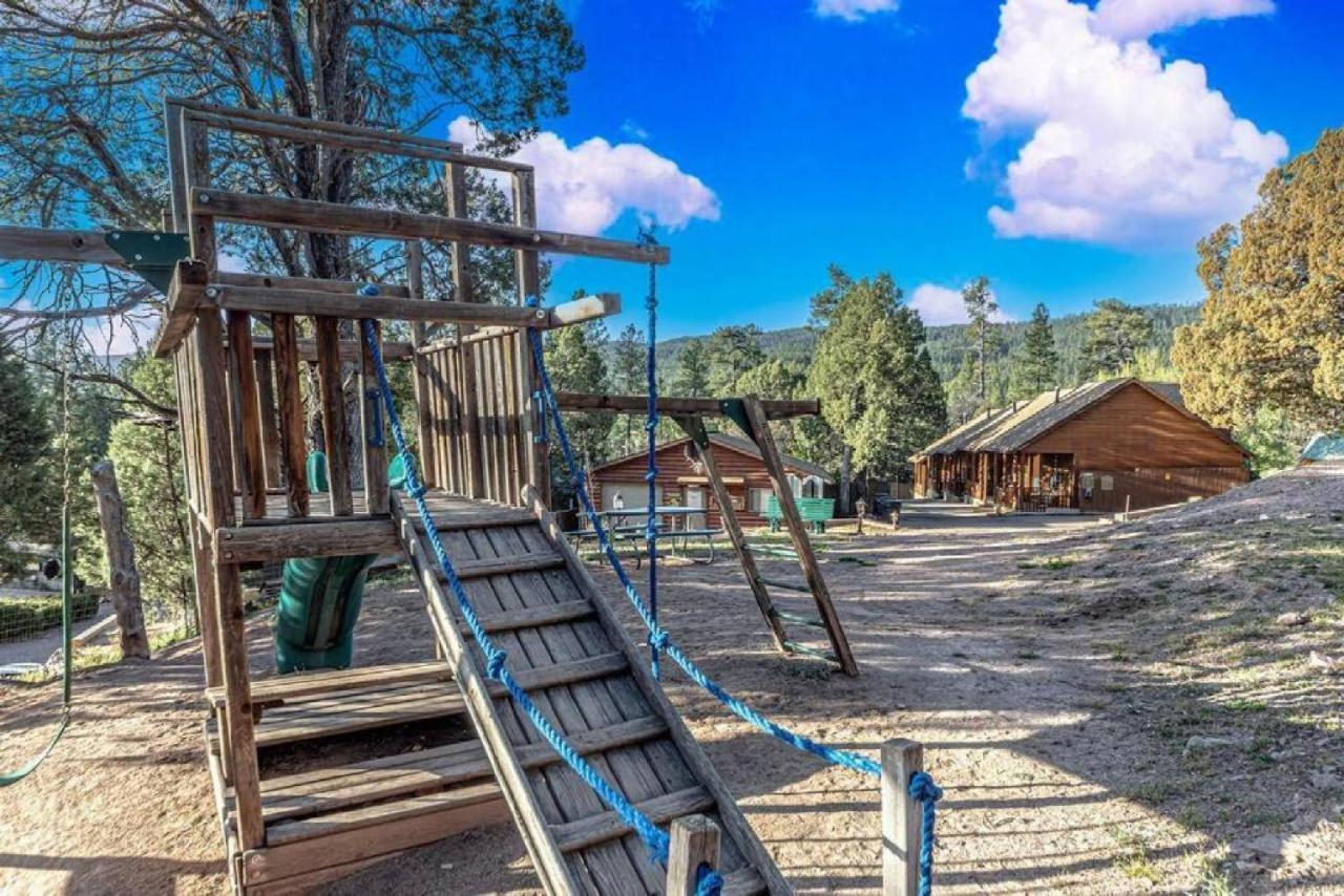 Cabin #3 Rainbow Trout - Pet Friendly- Sleeps 6 - Playground & Game Room Payson Buitenkant foto